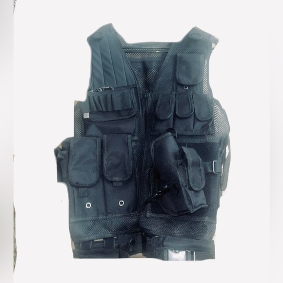 tactical vest and skull mask - Picture 1 of 4